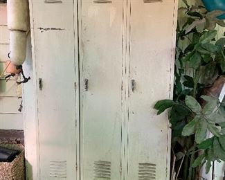 gym lockers, from 7 seas