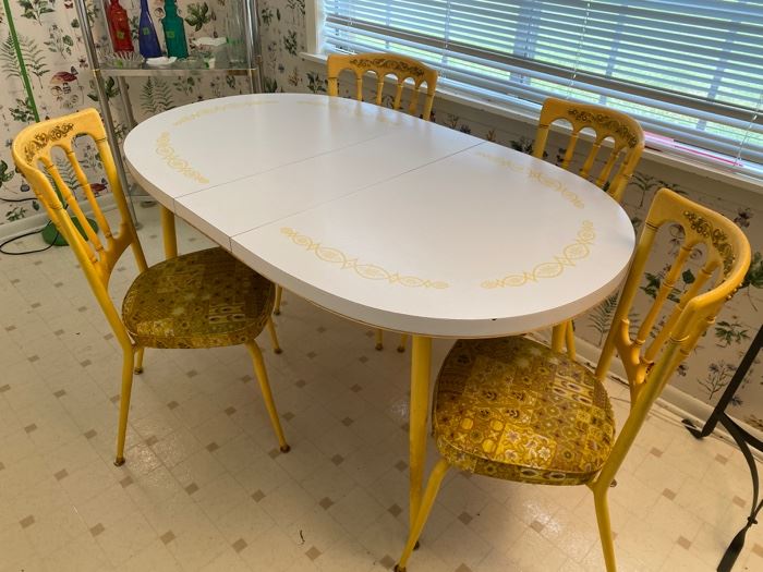 Mid Century Kitchen Table with four chairs