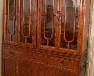 Stunning Rosewood Custom Made in Hong Kong  Hutch and Dining Table w 6 Chairs 