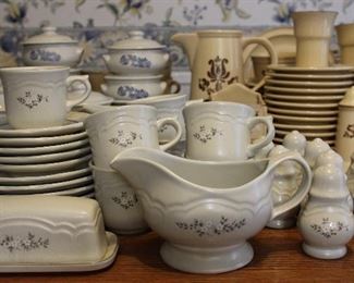 Pfaltzgraff Heirloom