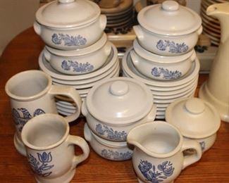 Pfaltzgraff Yorktowne