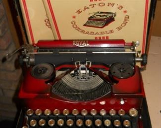 Antique Royal typewriter
