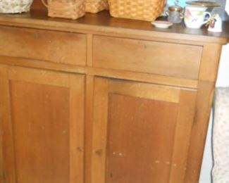 Beautiful pie type chest