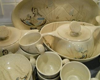 Red Wing pottery