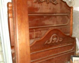 antique panel bed