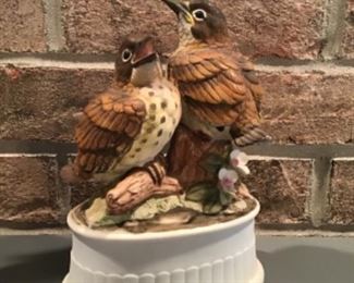 Lefton bird figurine