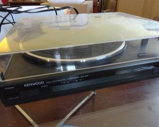 Kenwood Full Automatic Turntable KD-47F