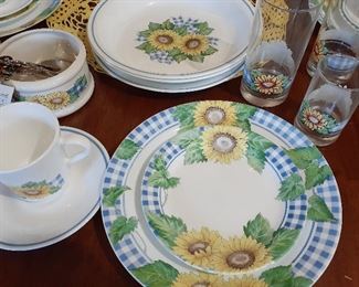 Set of Corelle "Sunsations" dinner ware
