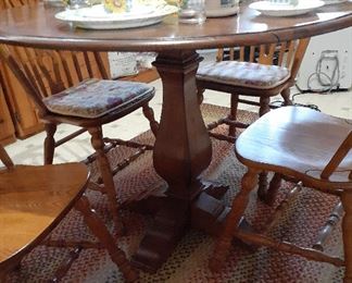 Detail of 42" round table