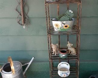 LOADS of patio/garden stuff