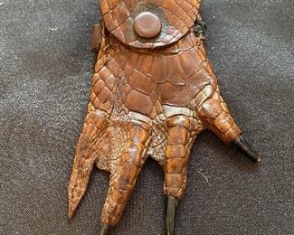 alligator coin purse