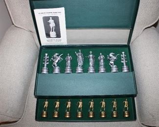 CHESS SET