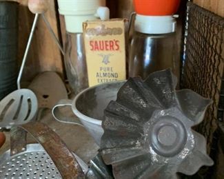 lots of vintage kitchen items