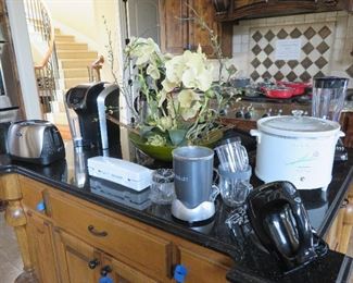 Small kitchen appliances