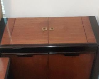 Stanley buffet /bar table
