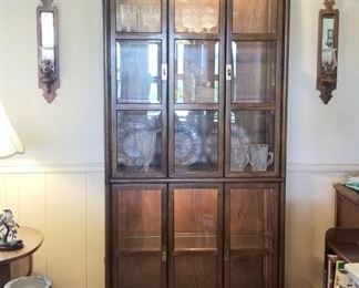 Another unique china hutch 