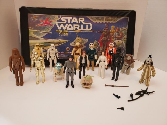 Please copy and paste this link into your browser to visit this sale or go to augusta.ctbids.com and find the "Star Wars" sale. https://ctbids.com/#!/individualEstateSales/316/9868