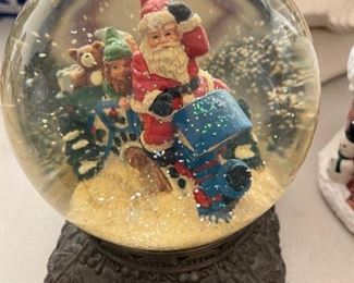 Vintage Christmas globe 