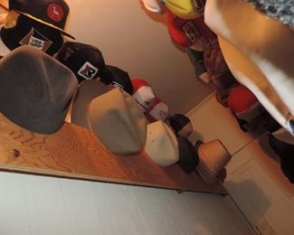 closet hats