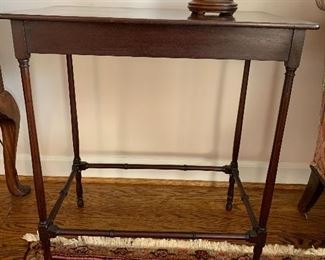 Side table & Satsuma tobacco jar