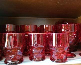 Ruby glass tumblers - honeycomb pattern