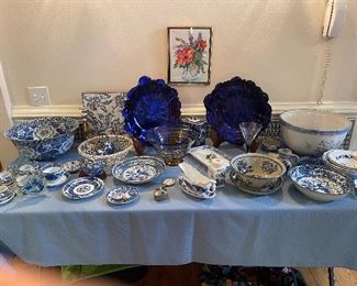 Lots of blue & white pottery, porcelain, glassware