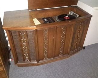 RCA console stereo