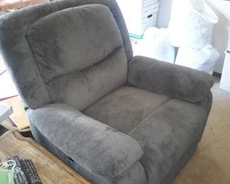 Power recliner