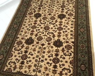 Approx. 4 x 6 Oriental rug