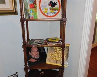 Midcentury Bookshelf or can be used as display shelf.   Records(Vinyls) and few cassettes.      