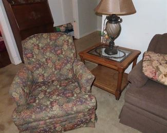 Side Chair - Rocks and Swivels