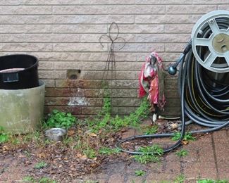 Hose - Hose Reel - Yard Decor