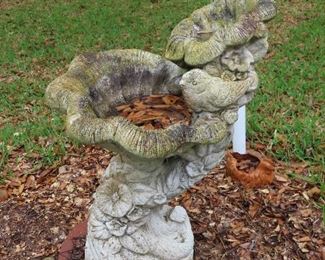 Bird/Floral  Bird bath