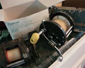 Penn Reel - Abu Garcia Reel