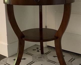 Pottery Barn Carrie Round Single-Drawer Pedestal End Table