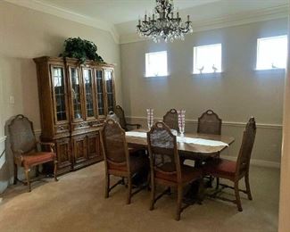 Drexel China Cabinet, Thomasville Dining Table with 3 Leafs, 8 Chairs 