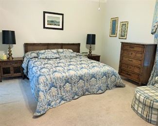 King Bedroom Furniture, Sleep Number Mattress