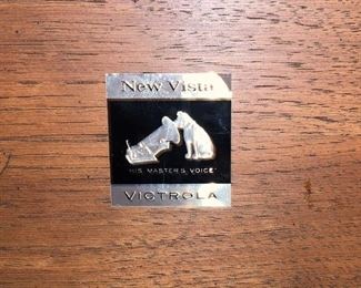 Vintage RCA Victor Stereo Console with Radio and Turntable