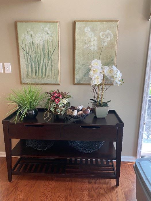 Nice table with storage and two shelves