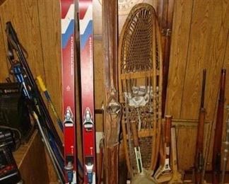 Vintage and antique skis and accessories 