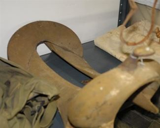 Antique Western-style Horse Saddle Carcass 