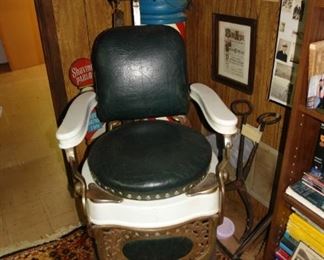 1920 Period Theo. A. Koch Barber / Tattoo Hydraulic Chair. Porcelain & Nickle Plated Body