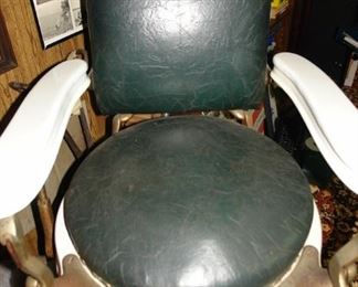 Green Leather in Great Condition