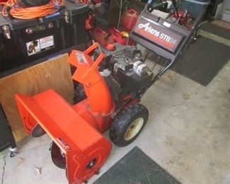 Ariens ST8 Snowblower