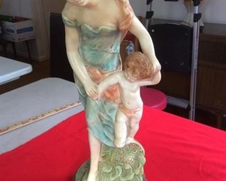vintage mom & child statue chalkware