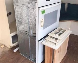$250 Thermador double oven MFD 1998