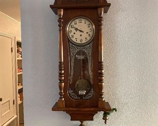 Wall clock (Ansonia) works & chimes