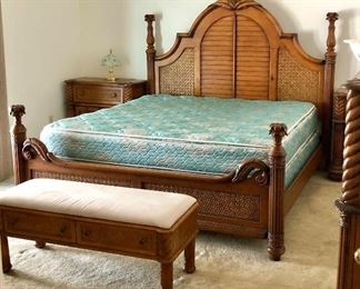 King, Palm Court Low Post Bed 
Style: Palm Court, Finish: Coco Brown 
-Pool House 
