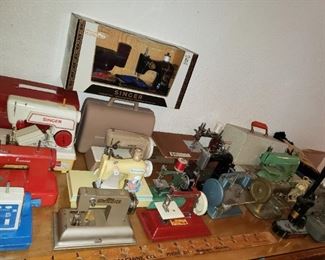 Miniature Sewing Machines 