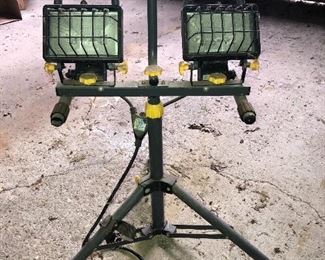 Craftsman dual spotlights on tripod stand 1/2